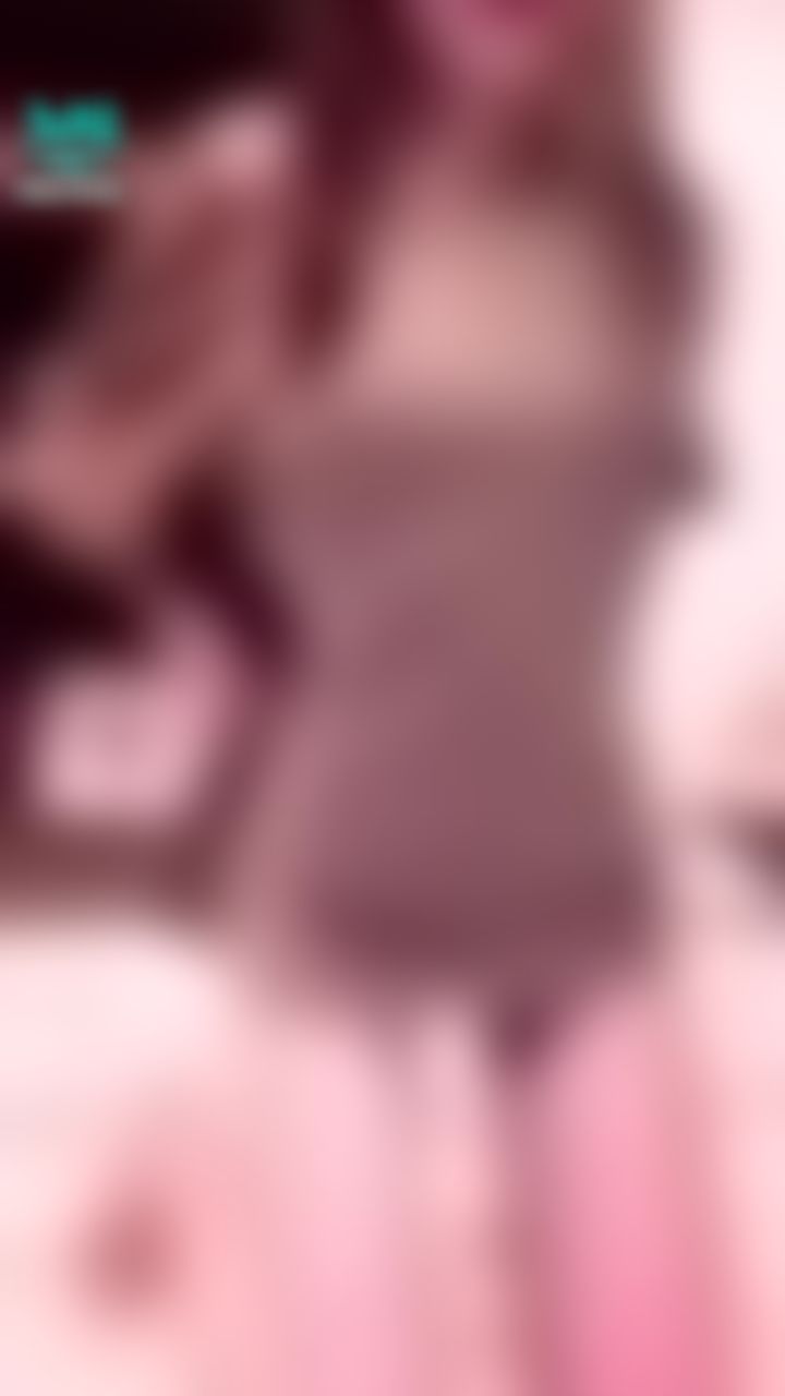 aprillady : 激凸板 身材挑戰 請打分🤣🤣🤣腳趾美腿美尻都有