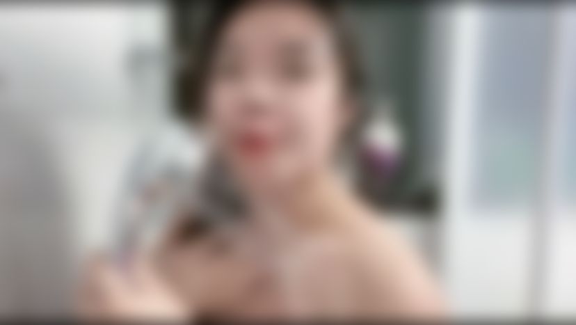miaangel : 寶貝一起來玩水😈