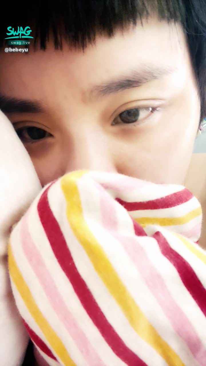 bebeyu : 好累啊😪😪😪
等等還是要拍個小誘惑才能睡覺🥺