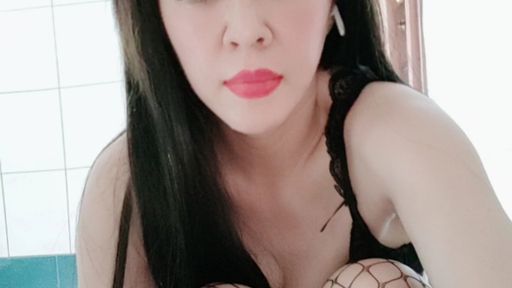 cocoyk : 在長廊中壞壞 也蠻舒服的  希望你們喜歡 小妖真的很用心努力的 你們要用行動支持我好嗎？ 謝謝