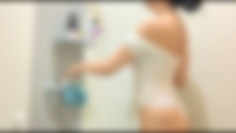  : spread all my body