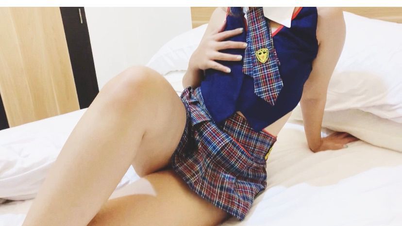 k******a : masturbating wearing school clothes💦💦💦