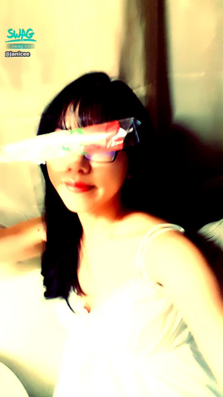 janicee : 帶刺玫瑰💋靜照🎀
帶刺的野性與氣質👠
thorny yet seductive🌹