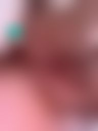 venusbebe : 好想讓哥哥們的大棒棒插進去🙈
每天都好想要的感覺您懂嗎
好喜歡看著每個上我的男伴
非常想要幹我的表情
狠狠的發洩在我身上
就好像我是一個性機器一樣
那種感覺
自己好淫蕩
好卑賤
好喜歡一邊被人幹然後一邊罵我
我覺得這樣子特別爽
是不是超怪的🤣🤣🤣