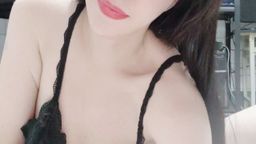 cocoyk : 睡前突然慾望來了 就順是穿起性感睡衣
拍拍長片 解解慾 也好早早入眠 哥哥們夢中見 啾咪
