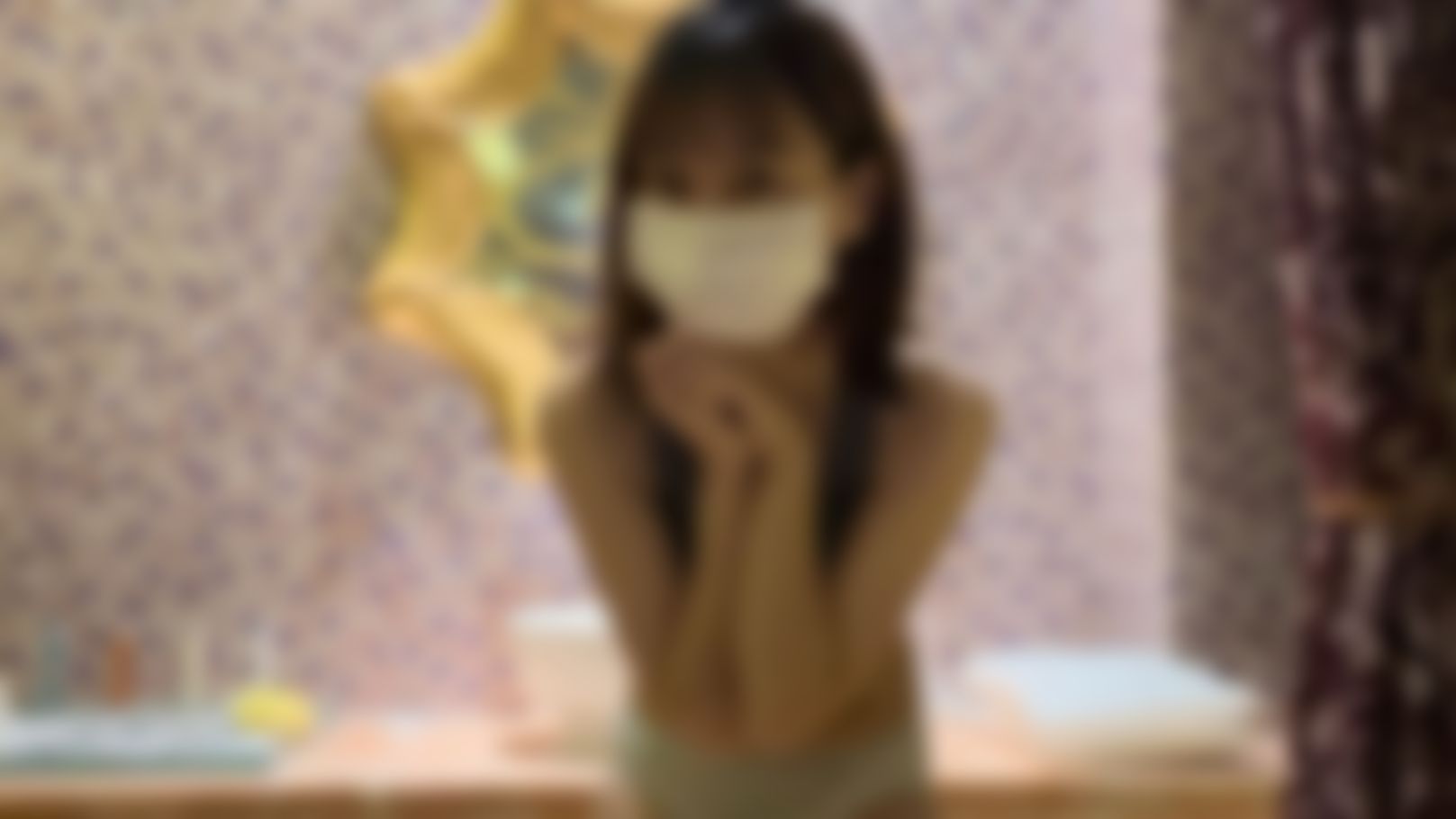  : 魔鏡阿魔鏡🪞誰是這世界上最騷的女人😍