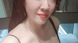 cocoyk : 外出發現了這間很有質感的廁所 又乾凈
小妖忍不住又.....偷壞壞拍長片了 希望哥哥們喜歡 ..