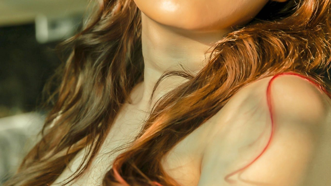 dollyxoxo : 性感抖肩搖奶舞