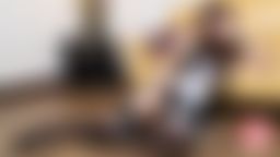 peachmedia : 小隻馬 - 斑斑
穿上女僕裝淫蕩自慰
等著主人的大雞巴塞滿淫穴
冬至時節大力搓揉雪乳湯圓
背後、火車便當,幹到斑斑流湯