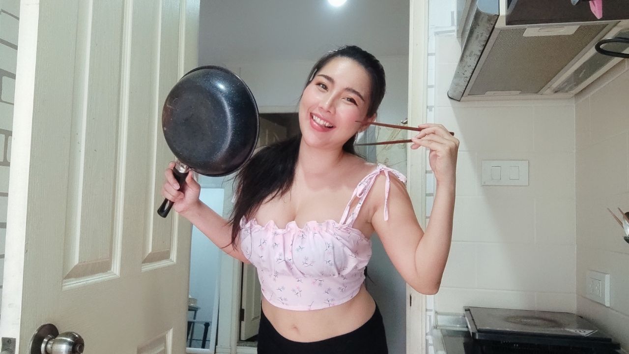 z*******d : thai traditional fask food