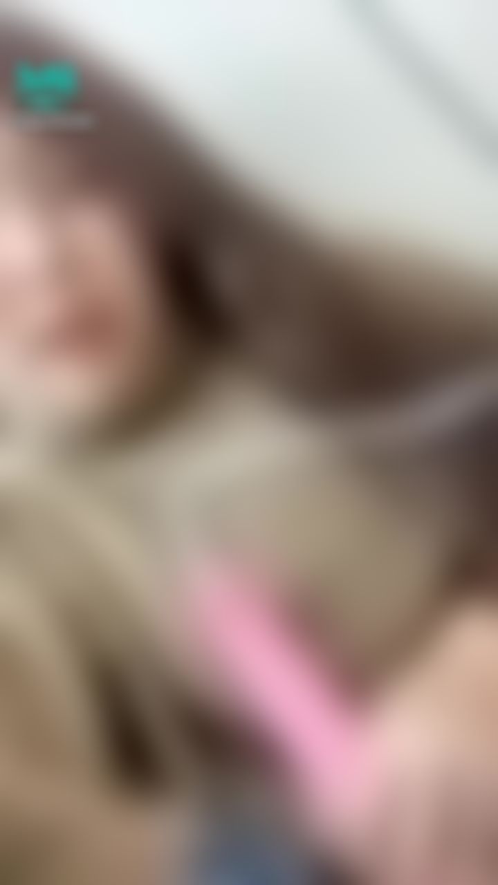 hua_063 : 天氣好冷 就是腰躲在家裡自慰❤️

🆕新片片🆕 https://5w.ag/3doT2sWEcCYJjobJA

雙馬尾特輯‼尻槍必解🆕️沈迷於自慰的少女x美尻x乳交  💥超淫蕩💥
🔥粉絲指定視角站著掰開美尻  讓屁眼與嫩穴同時被看光光🔥
今天又是當壞學生的一天，制服都穿好了..卻突然想要了…就開始在家瘋狂自慰..想像著與男人做愛…已經把要上課的事忘得一乾二淨 … 繼續沈迷於自慰🔞
#劇情純屬虛構

#美尻#掰穴#露臉三點全露#高潮#乳交#自慰#制服#學生妹#M字腿#狗爬式#抽插#陰蒂高潮#陰道高潮

解鎖🔓的寶貝 記得要按讚 截圖 私訊花花 還有隱藏版嗎內容❤️
片長： 13:35