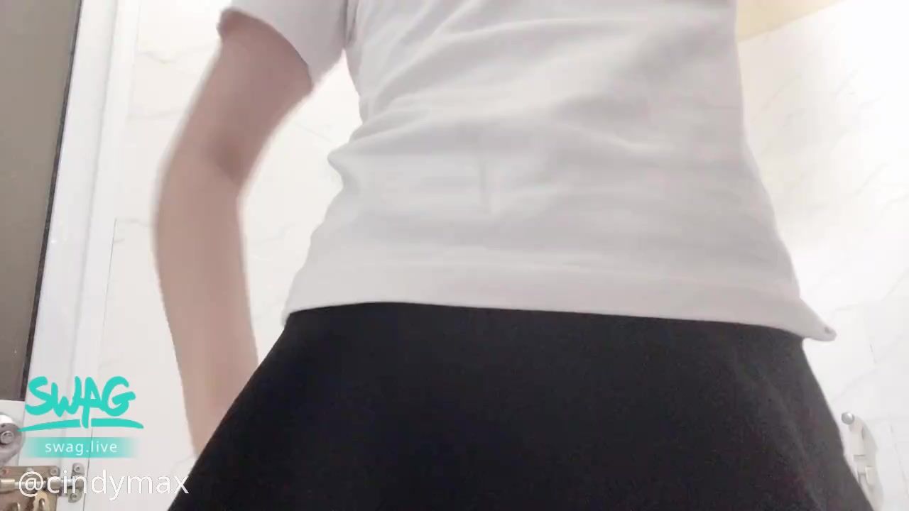 cindymax : Em gái khoe bướm lông 💦💦