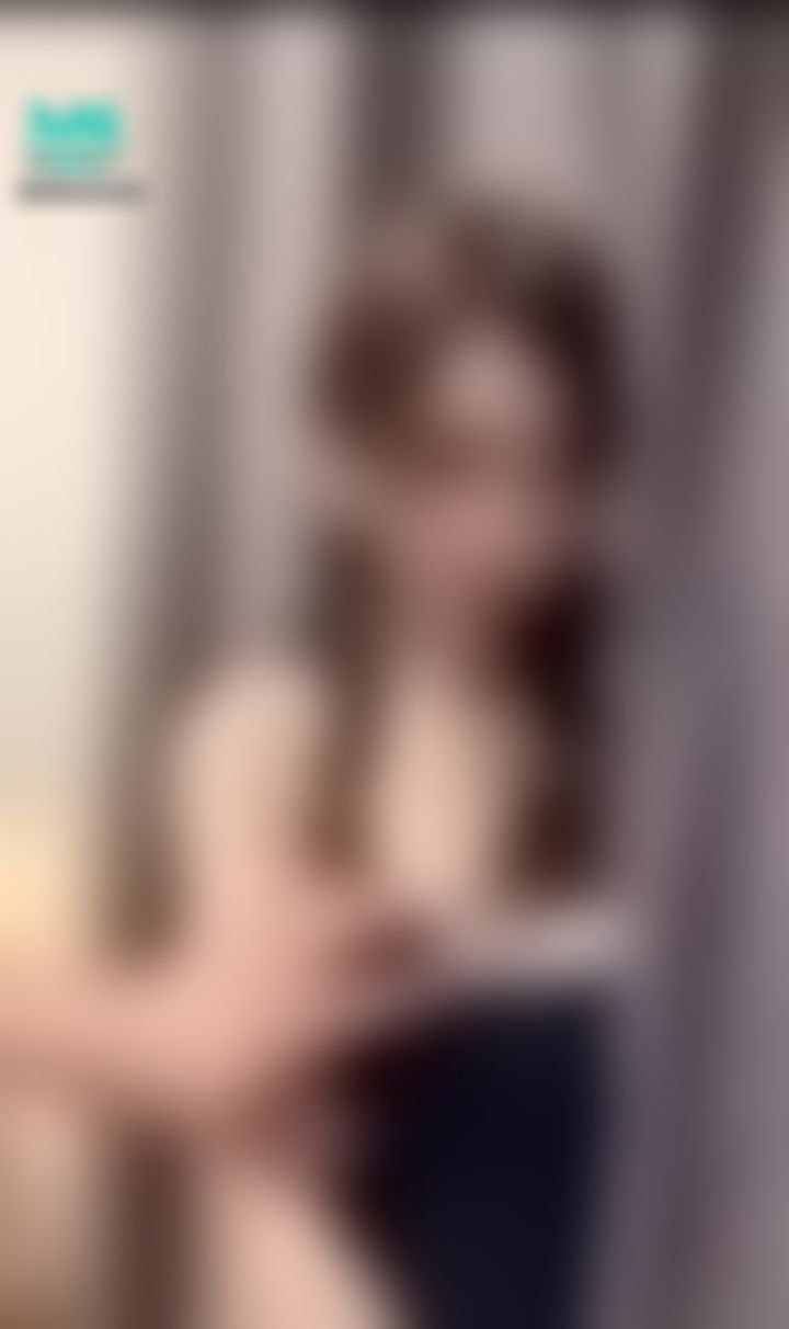 minayeong : ❤️‍🔥【 这手来摸我奶撩🉐️我忍不住想被狠狠“幹”了 】

👉 私信 ✉️💎解锁🔓精彩👀8分鐘片段视频 🔞

@minayeong处女作品