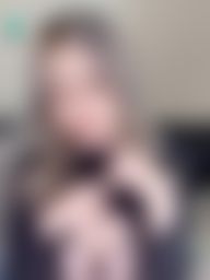 elvababe : 這個月的約會還有空檔唷❗️趕快來私訊我了解更多優惠,找我純吃飯看電影甜蜜約會喲~