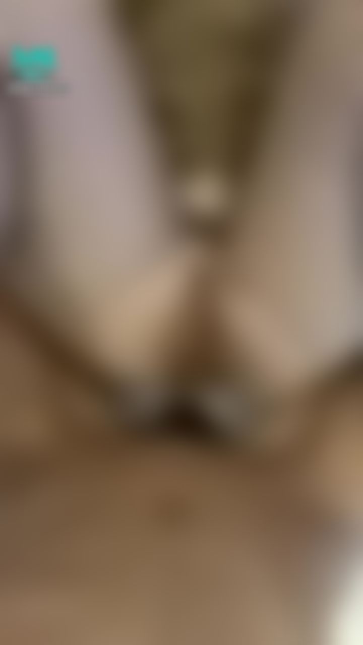 hua_063 : 第一人稱視角❤️粉絲無套實戰‼️粉絲又粗又硬的肉棒不斷的操著我淫蕩的小穴💦💦💦被頂到要受不了一直想高潮💦💦💦