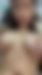 l******i : 淫蕩女孩抓奶自嗨㊙️用力揉捏好爽好爽喔❤️要不要換你來