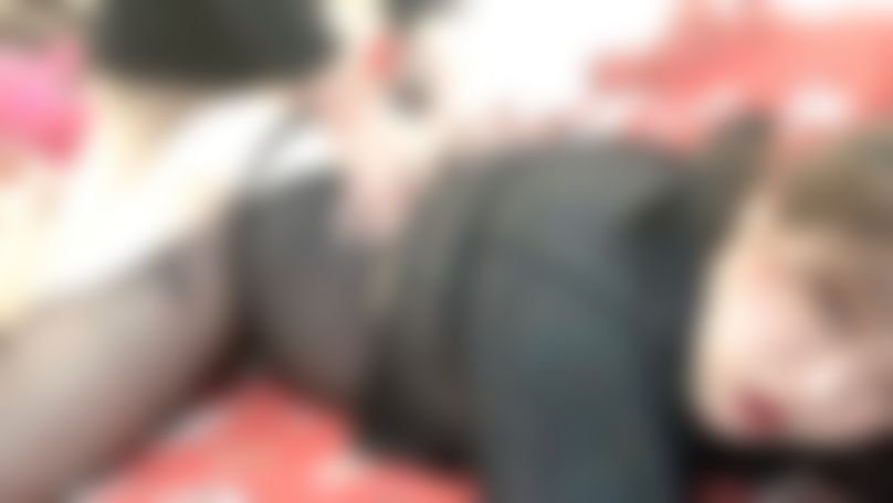 ccdidi : 姊姊每次都穿很辣，姊姊的友人看到….