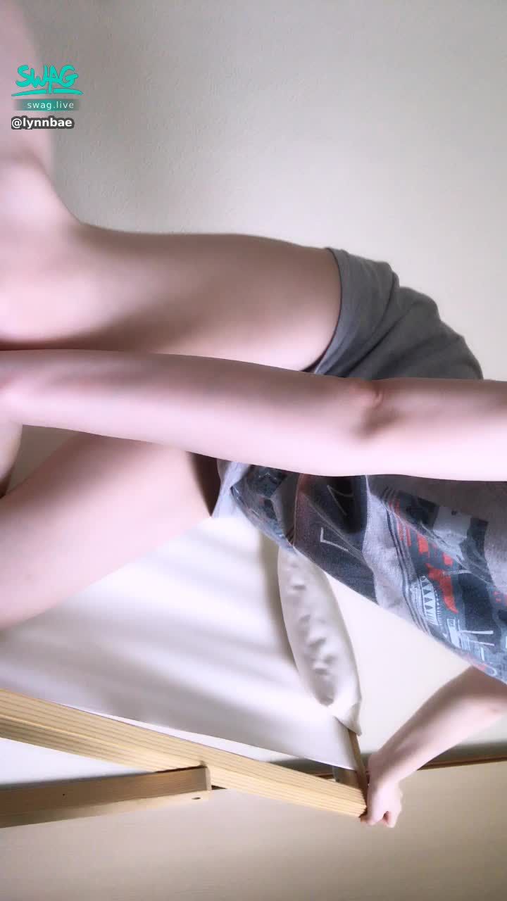 lynnbae : 休息在家就是癱軟的時間😊