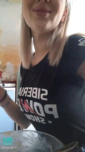 marialux : good morning ๐
