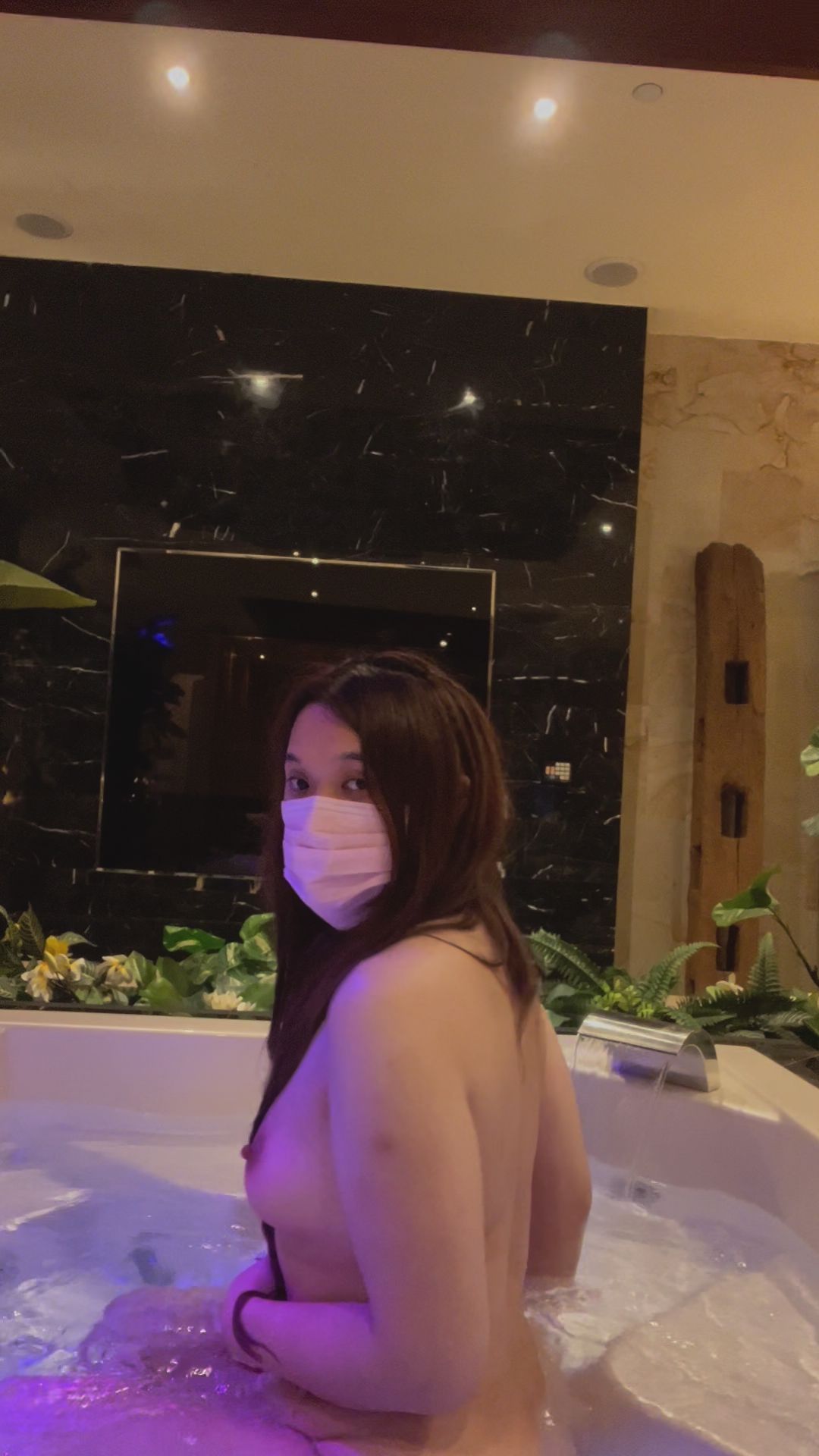 dollyxoxo : 大尺露點貴妃出浴