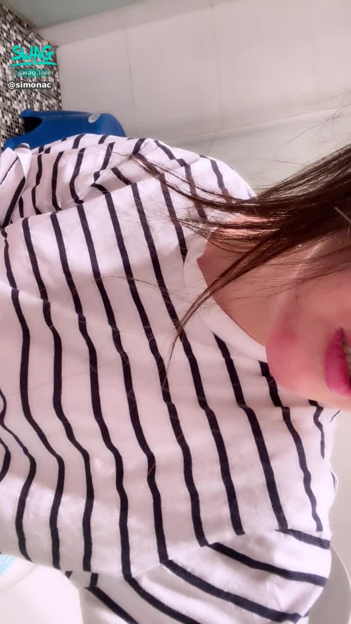 simonac : 殘寶貝開直播囉！來就🉐️免費影片（無需刷禮） #swag騎人節 刷69性愛🉐️超值 #騎人節告白 驚喜🥰！Going live! All who joins get free videos (no gifts required)! Valentine’s special: gift me 69Sex and be my Valentine’s
