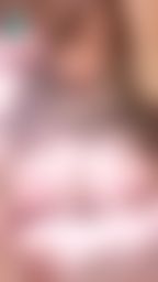 nanalittlepupy : 這麼變態 還自己舔奶