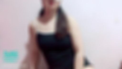 beesocute : Vào mà xem em gái thủ dâm phê đờ mặt nè anh