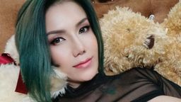 moonaa : Enjoy with me baby😘🔞
#巨乳 #愛撫