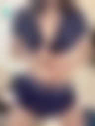 lelelina : ❤️❤️這套性感警察裝扮居然掩蓋不了樂樂南半球⋯⋯不小心就露點點😜😜😜