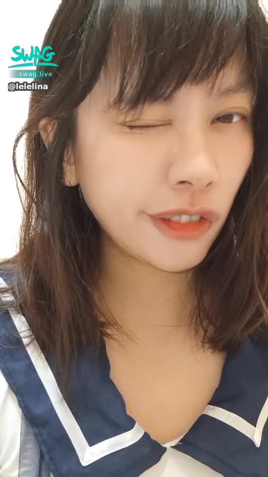 lelelina : 學生制服樂樂對你擠眉弄眼的～還喜歡嗎😘