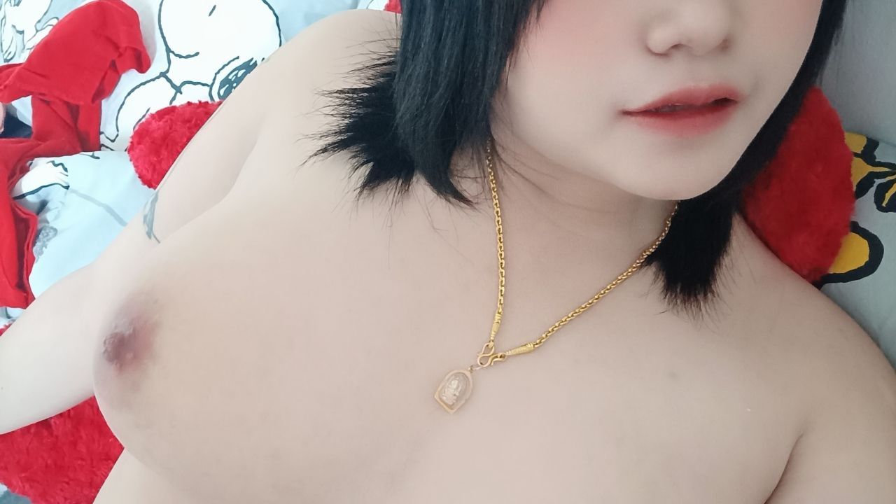 t****y : #巨乳