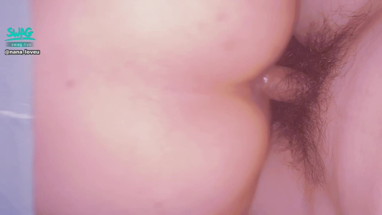 nana_loveu : 因為被挑逗到受不了💦
🙈nana就自己動….哥哥真的好壞