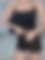 giajs : 既然都擦大紅唇了應該要配個狂野的小褲褲吧🤪🤪
我也不會說今天的沒解鎖很可惜哦🫦
#禮拜四晚上10點陪我直播❤️ #私訊解鎖更辣的 #小褲褲 #性感 #sexy #吃飯約會 #giajs #然然