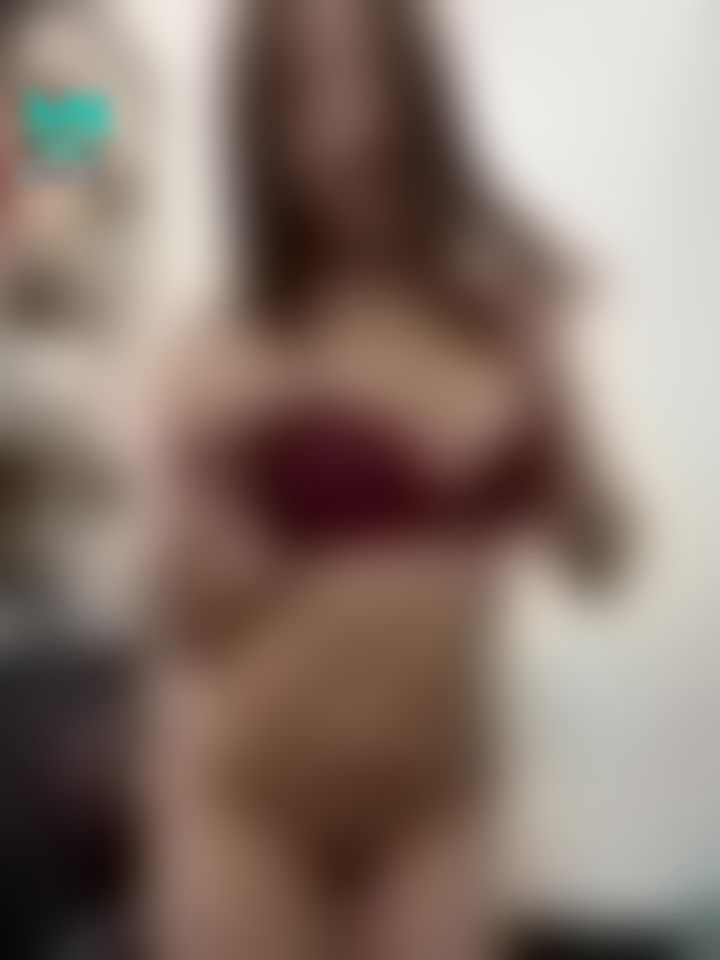 l******i : lulu脫內衣👙刺激你的肉棒🔥來看內衣裡的奶子裸體打手槍囉💦
#內衣 #脫掉 #裸體 #奶子 #屁股 #後背 #酒紅色 #露臉 #脫內衣 #解開 #誘惑
