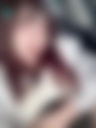 hua_063 : 露臉🔥在車上發騷…慾火焚身….小穴已經要濕答答了..好想要插進來
#露臉#車上#騷#淫蕩