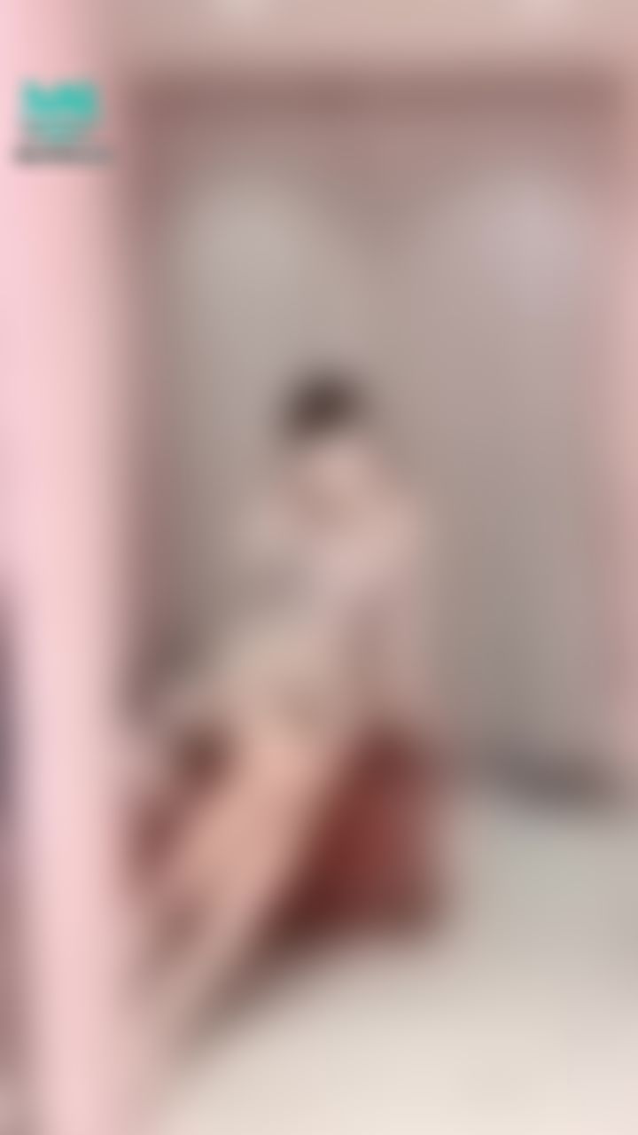 yukichang : 下班捕獲新內衣 猜猜我買了什麼顏色❤️

💎好康來囉💎Yuki是這週鑽石女神💕
-
為了謝謝哥哥們的支持與照顧🥰
疫情期間讓Yuki幫哥哥省荷包
-
🔽活動辦法🔽
私訊yuki拿通關密語買鑽最高享10%優惠💎
把通關密語傳給官方小編～
就🉑享有最高10%優惠囉😉
-
㊙️限時加碼㊙️
用通關密語購買成功後
截圖私訊給Yuki🉐神級誘惑私藏片🫦
-
#鑽石推廣女神 #買鑽石享優惠 #粉絲福利 #限時加碼 #yukichang