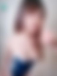 mumuq : 限時優惠✨
私訊禮物一個高跟鞋👠寶貝直接領死庫水1分半隱藏片
喜歡我穿情趣服陪伴寶貝 必須蒐藏🔥
就讓你今晚尻不停 通通把營養液射給我好咪
人家已乖乖翹好屁股掰穴了 寶貝還不快來?🤭