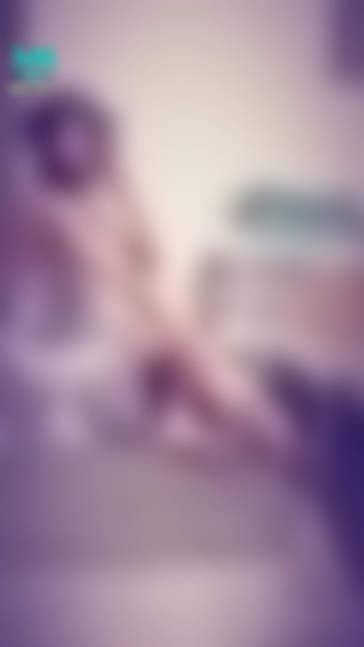 janicee : 半透明裙擺下的曲線💋
地板上坐著💓
直視大腿根部👀
光腳與美背⭐
silky night gown🎀
#長髮 #黑髮 #長腿 #美腿 #赤腳 #裸足 #美足 #短裙 #sexy #睡衣 #氣質 #細肩帶 #絲質 #美背