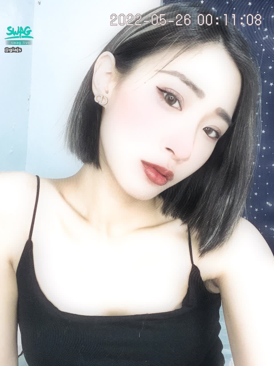 giajs : 降伏其心。遇見事情我一律選擇了解面對解決🙂除了很糟糕的事情之外☺️
#然然日常 #giajs