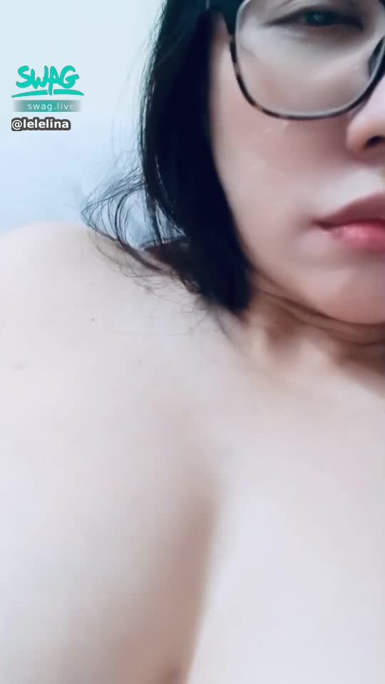lelelina : 雙管齊下～小章魚🐙跟棒棒一起作業～白色的水水在洞口色色的插入❤️❤️