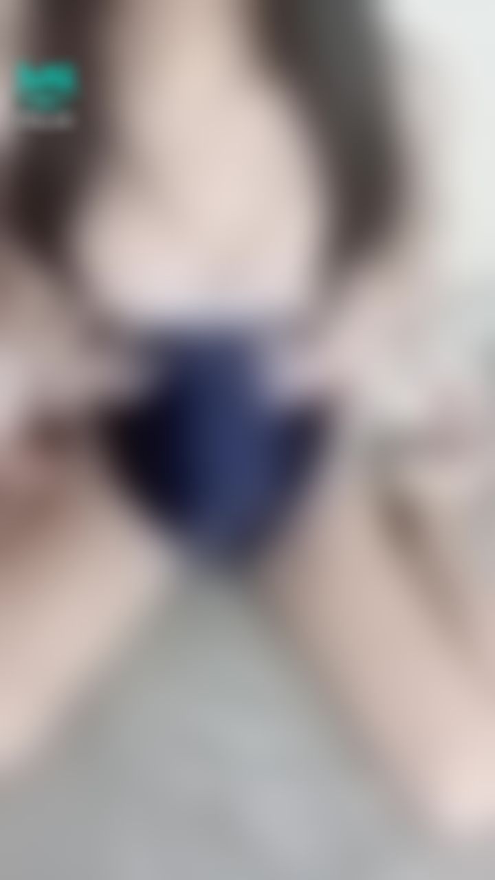 ling_yue : 哥哥這個視角好色喔🫣🫣🫣
#石庫水
#揉奶
#擠奶
#泳衣🩱
#腿控