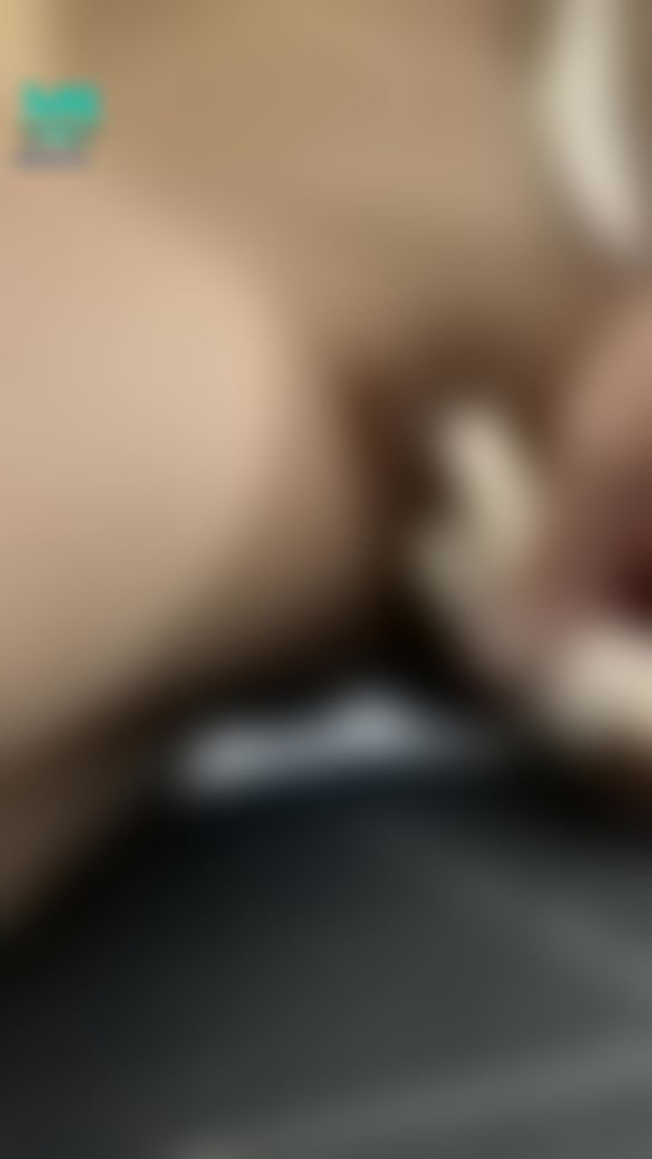 tizzybb : 來看看拔出來的瞬間😳🙈小穴穴太緊了🫣不好拔呢🥵🥵

#誘惑 #按摩棒 #白虎 #鮑魚 #挑逗 #性感 #拔出