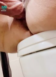 lovesisi : 💋小騷包秘書下班後的淫蕩時光💋在我的小穴裡面進進出出好嗎?