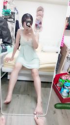 janicee : 張開腿曝光的裙底😈😈
胸口像是胸罩的睡衣♥️
深V性感💖
V shape⭐
#長髮 #黑髮 #sexy #短裙 #氣質 #赤腳 #美腿 #性感 #裸足 #腳趾 #馬尾 #細肩帶 @曝光 #睡衣 #深V #低胸 #乳溝 #小褲 #裙底