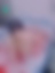 sexyylady : 一边和你一起泡澡🛀一边舔你棒棒如何??
好久没开播了,明早7-8点开播大家记得来看我哦