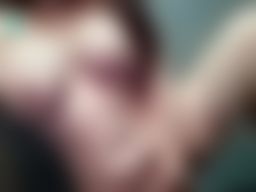hua_063 : 三點全露全裸🔥這視角太邪惡了啦😈😈直接近距離掰開小穴🔞玩給寶貝看🔞🔞🔞
#全裸#三點全露#騷