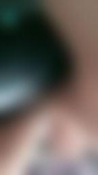 d*******e : 在計程車上自慰…有點濕…準備回家晚點開直播,要不要來陪Dora❤️
#刺激#大奶#自慰#自摸