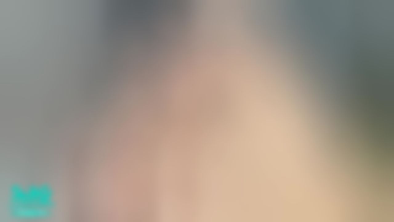 miyukibaby : ♡美美的玉足♥︎扳開看腳縫縫😍想舔？