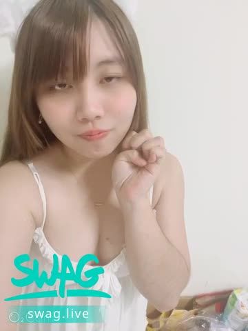 kitty_xoxo : #性感小喵喵上線嘍😈😈