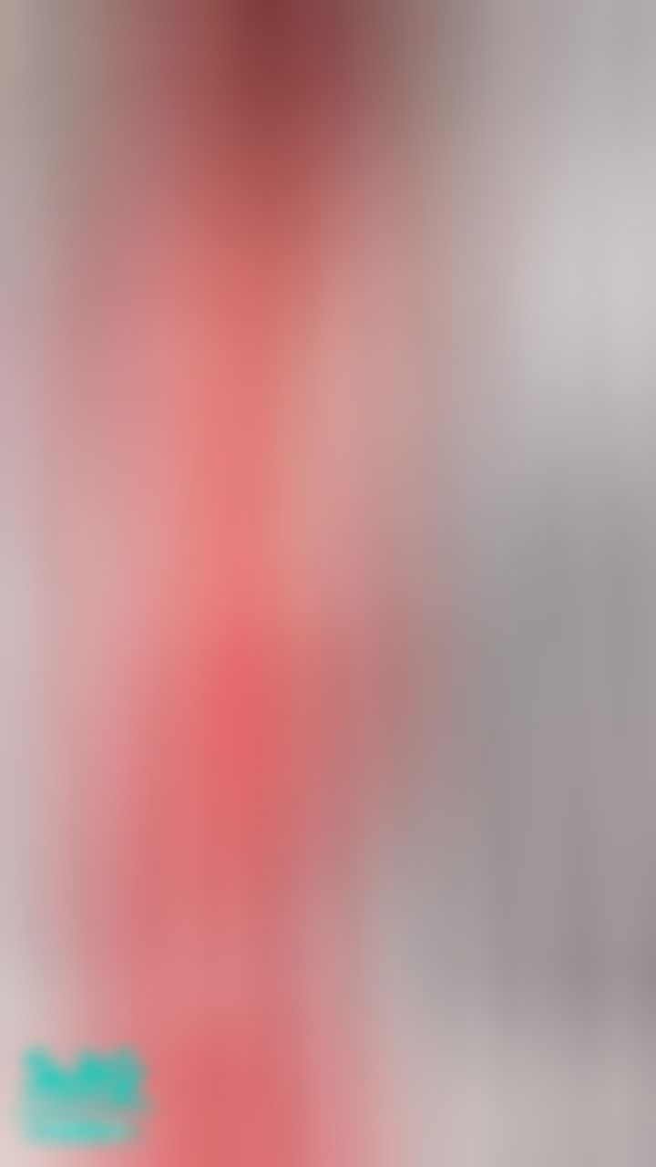 miyukibaby : 美腿穿絲襪誘惑你😳❤️💋🦵🏻🦶🏻👅喜歡紅色開檔絲襪不能錯過我！